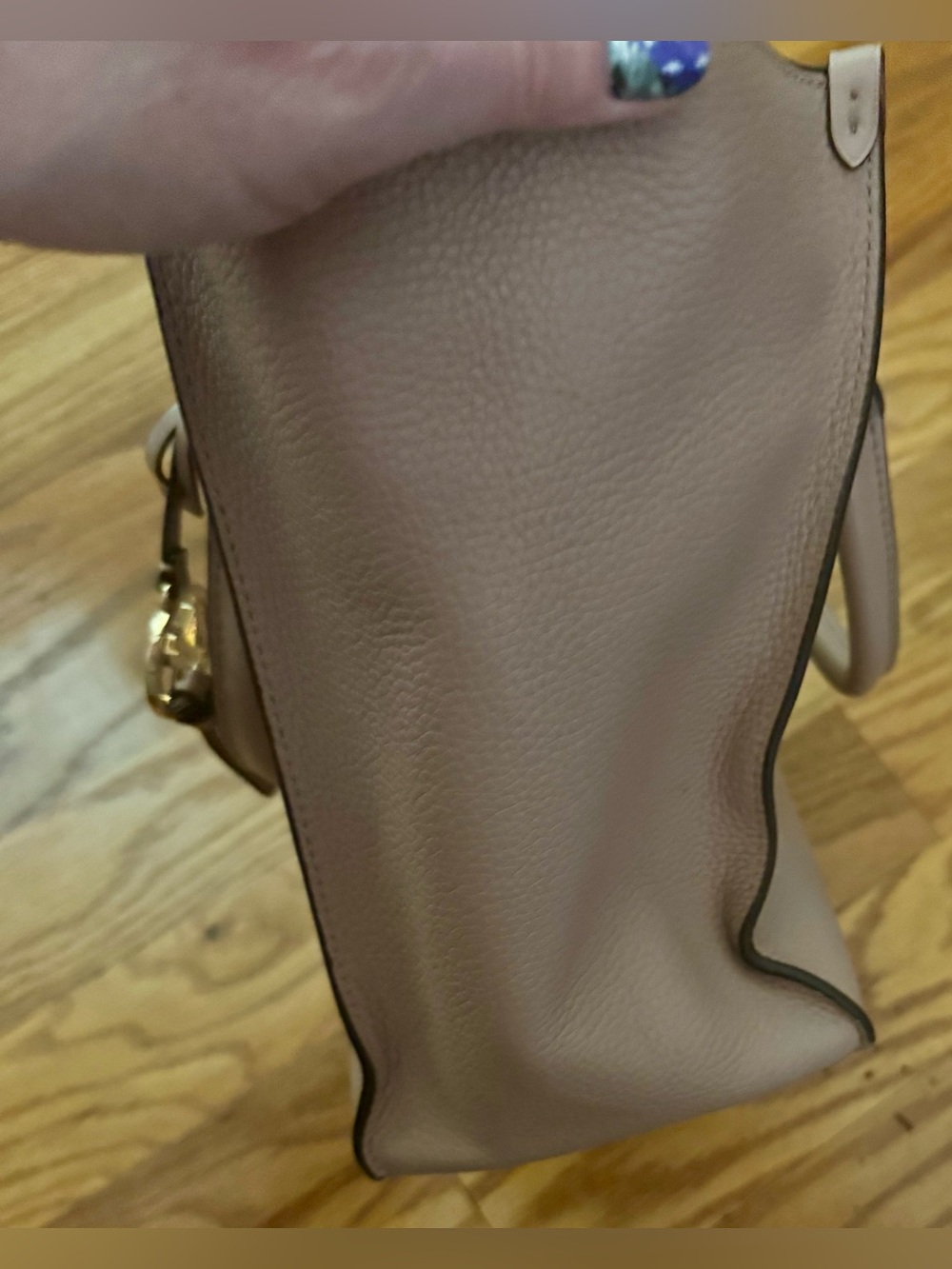 Michael Kors Dusty Rose Leather Tote with Matching Wallet - Picture 4 of 9